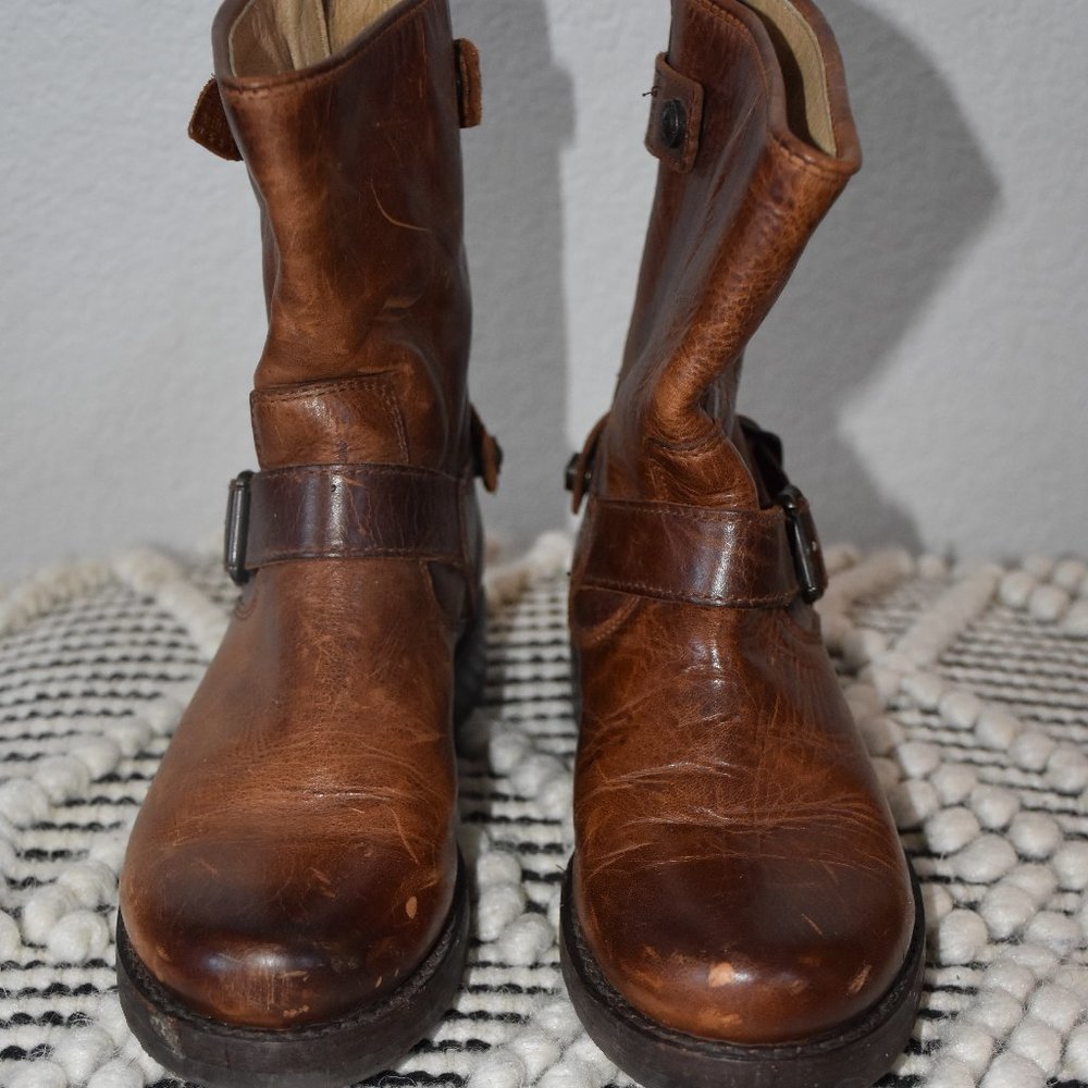Frye Veronica Boots Distressed Cognac Zip Back